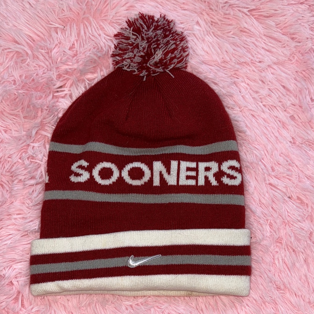 Nike Oklahoma Boomer Sooner Beanie